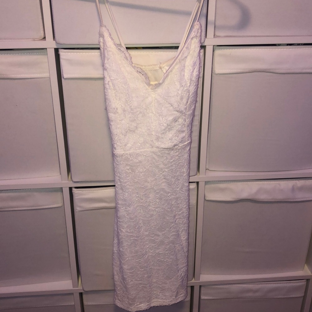 Windsor white lace dress - Picture 2 of 7